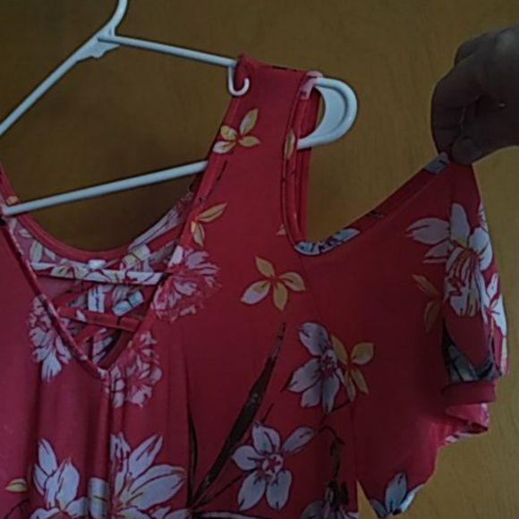 Flowery summer dress - Picture 3 of 3